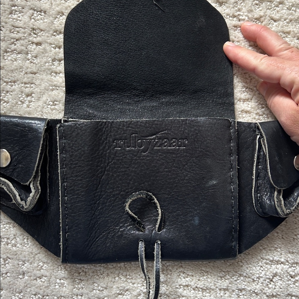 Hank Iii Autographed Ruby Zaar Leather Waist Bag - image 4